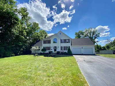 65 Fiske Hill Rd Sturbridge, MA 01566