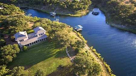 24732 Travis Lakeside Cv Spicewood, TX 78669