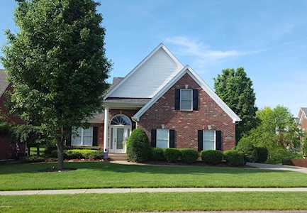 4602 Oak Forest Rd Louisville, KY 40245
