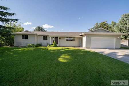 2431 Eastview Drive Idaho Falls, ID 83401