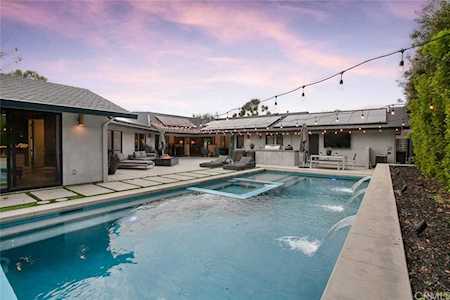 1326 Hampshire Circle Newport Beach, CA 92660