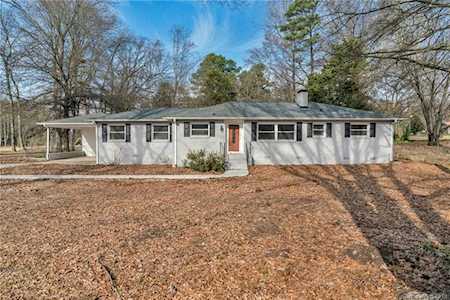 406 Coulwood Dr Charlotte, NC 28214