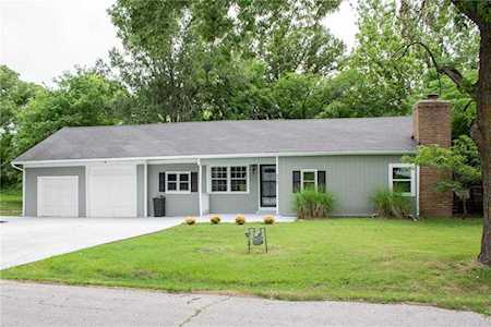 9215 Everett Ave Kansas City, KS 66112