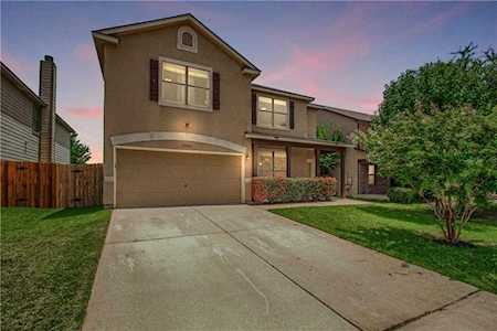 13004 Spiers Way Del Valle, TX 78617
