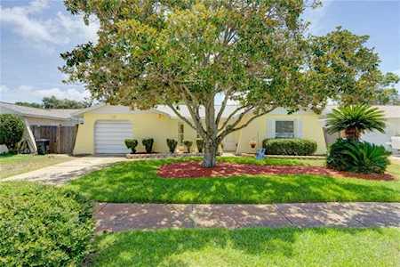 8715 Orange Blossom Dr Seminole, FL 33772