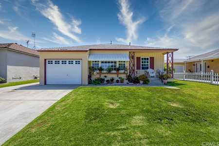 5522 Whitewood Avenue Lakewood, CA 90712