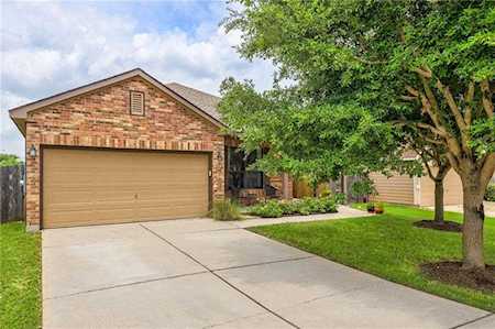13112 Lipton Loop Del Valle, TX 78617