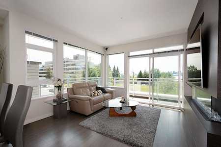 255 W 1st Street #124 North Vancouver, BC V7M 3G8