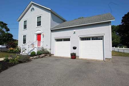 22 Memorial Drive Salem, MA 01970