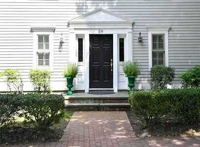 28 Narragansett Parkway Warwick, RI 02888