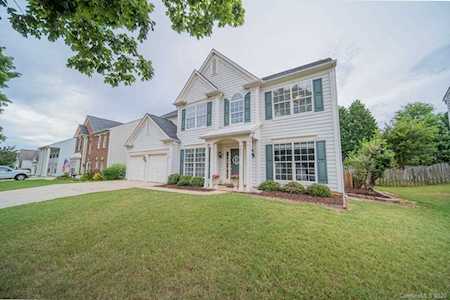 4011 Manor House Dr Charlotte, NC 28270