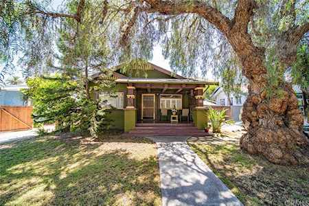 758 Junipero Avenue Long Beach, CA 90804