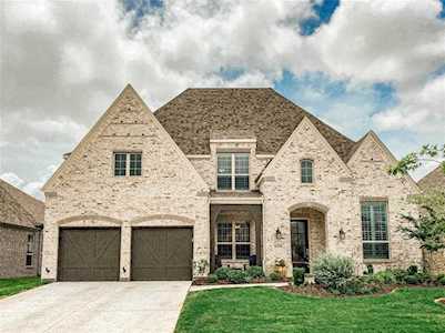 1108 Broadmoor Way Roanoke, TX 76262