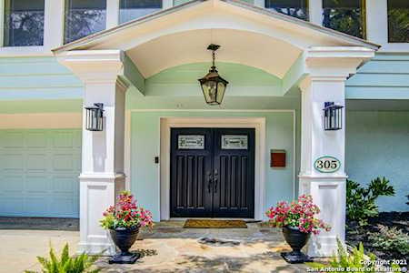 305 Wiltshire Ave Terrell Hills, TX 78209
