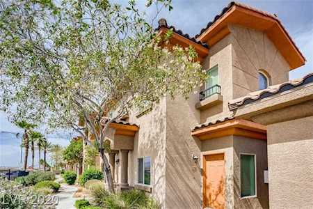7701 W Robindale Rd #278 Las Vegas, NV 89113