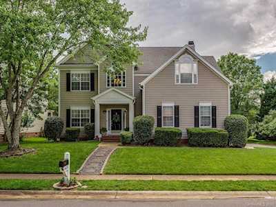 6635 Charter Hills Rd Charlotte, NC 28277