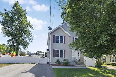 16 Congress St Dracut, MA 01826