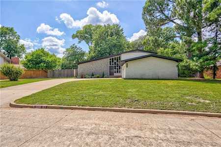 2518 Hollywood Ave Norman, OK 73072
