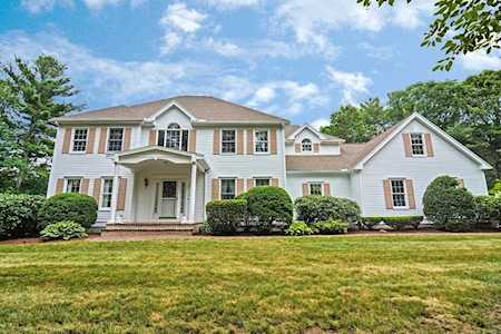 17 Wilkeson Way Foxboro, MA 02035