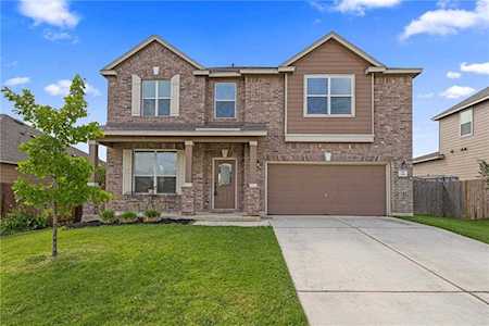 246 Apricot Dr Kyle, TX 78640