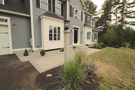 11 Houghton Farms Lane Bolton, MA 01740