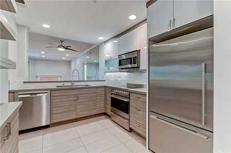 2243 Martin #103 Irvine, CA 92612