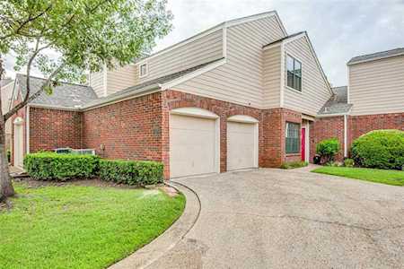 219 Cimarron Trail #2 Irving, TX 75063