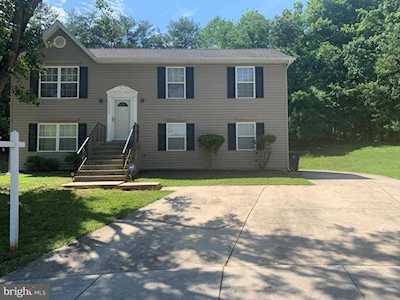 10503 Cedarwood Ln Fort Washington, MD 20744