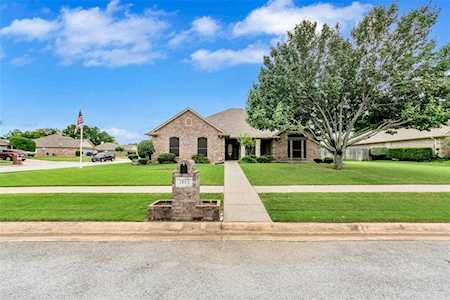 1001 Diane Street Aubrey, TX 76227
