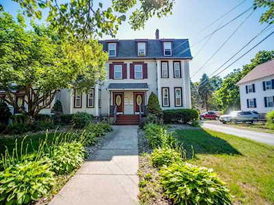 12 Maple Avenue #2 Andover, MA 01810
