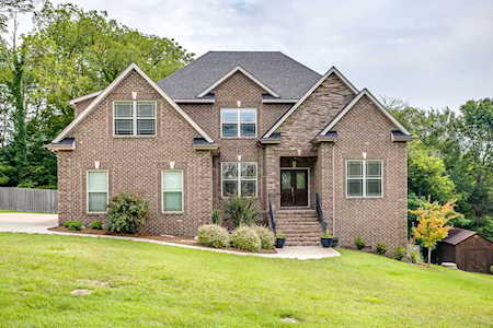1668 Allendale Dr Nolensville, TN 37135