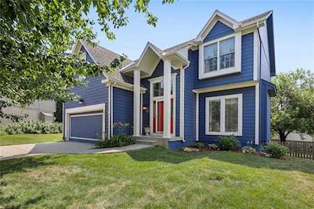2637 SW 9th Terrace Lees Summit, MO 64081