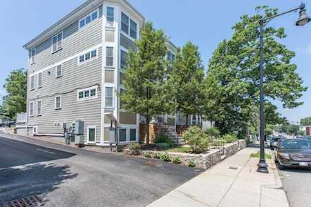 383 Hyde Park Ave #2 Boston, MA 02131