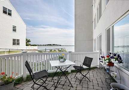 1 Commodore Court #102 Hull, MA 02045