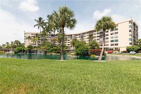 5855 Midnight Pass Rd Sarasota, FL 34242