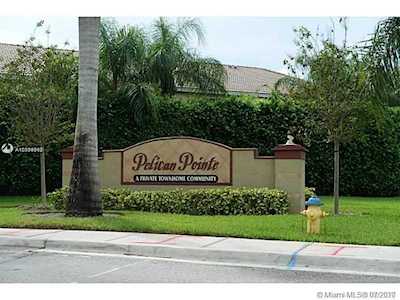 326 SW 120 Av #326 Pembroke Pines, FL 33025