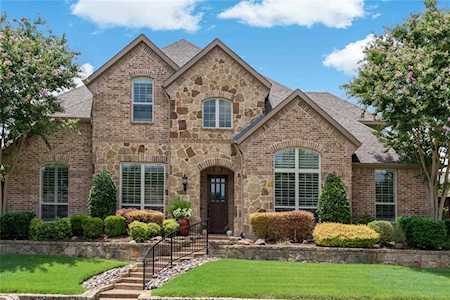 1213 Means Farm Road Garland, TX 75044