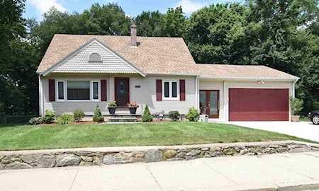 1543 Plainfield Pike Johnston, RI 02919