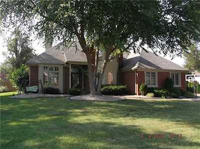 3311 Twelve Oaks Ct Sellersburg, IN 47172