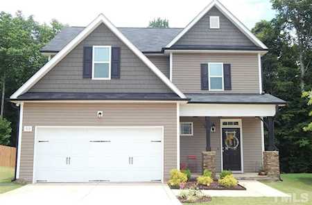 313 Lanier Place Clayton, NC 27527