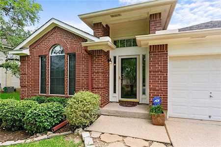 5317 Spirea Cv Austin, TX 78749