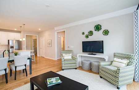1304 Pennington Drive #1304 Walpole, MA 02081