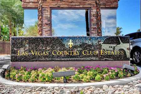 2852 Loveland Dr #1803 Las Vegas, NV 89109
