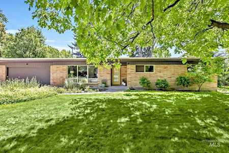 3210 N Wagon Wheel Rd Boise, ID 83702