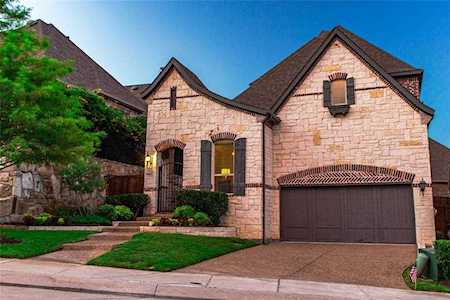 721 Ontzlake Drive Lewisville, TX 75056
