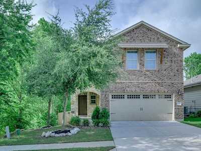 2434 Intrepid Dr Buda, TX 78610