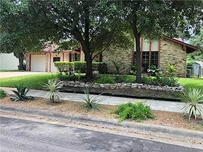 5801 Burnhill Dr Austin, TX 78745