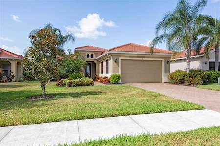 124 Pesaro Dr North Venice, FL 34275