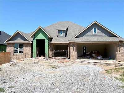 1500 Blue Moon Rd Centerton, AR 72719