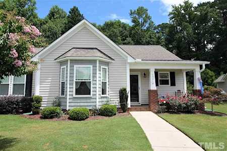 537 Winding Wood Drive Clayton, NC 27520
